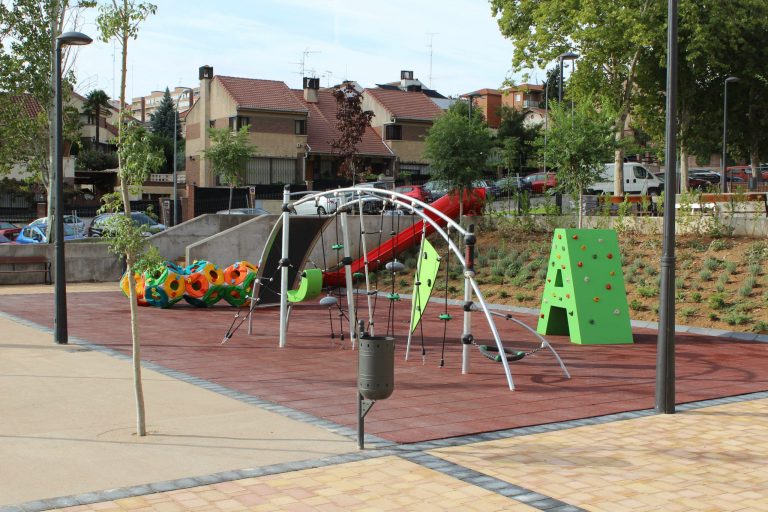 Área de juego obra parque Adolfo Suarez Guadalajara